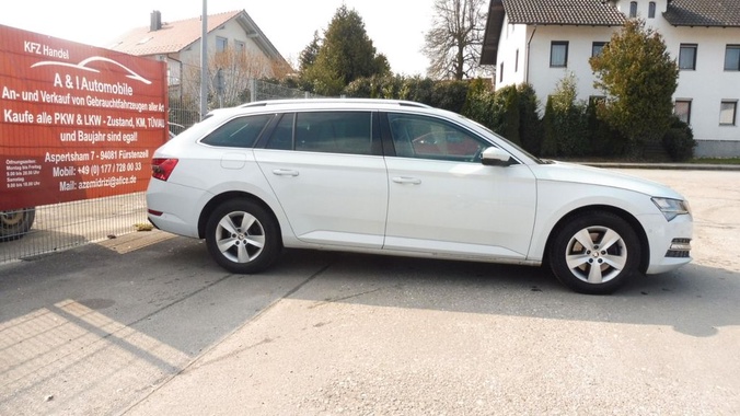 Skoda Superb 2022