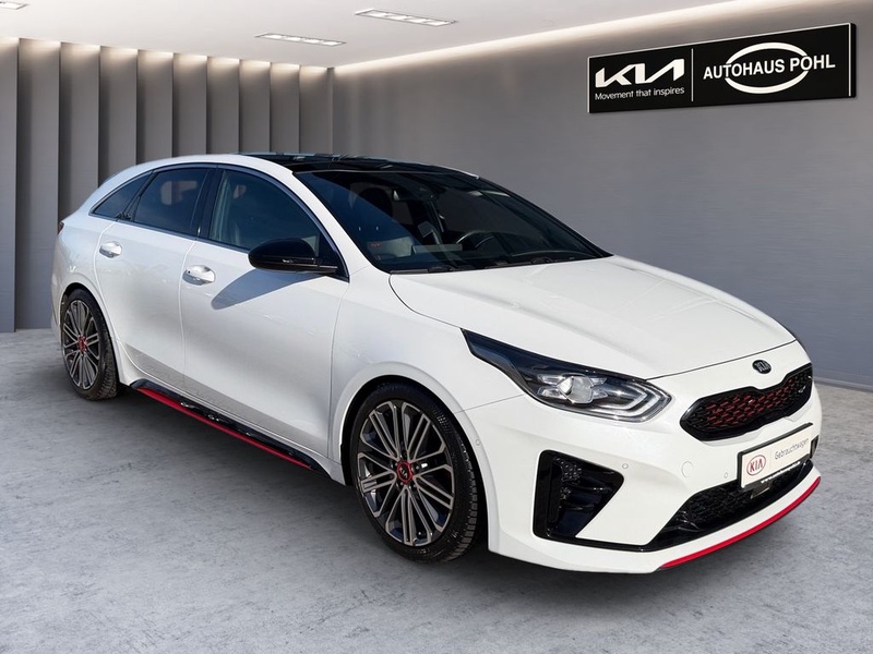 Kia pro cee'd / ProCeed