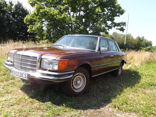 Mercedes-Benz 450 1976