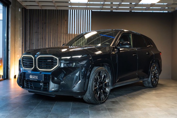 BMW XM 2024