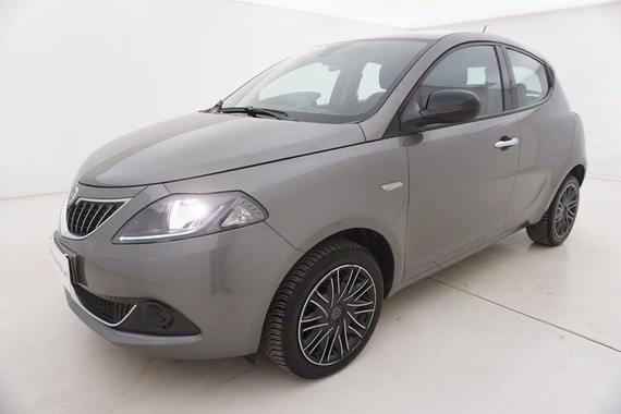 Lancia Ypsilon 2023