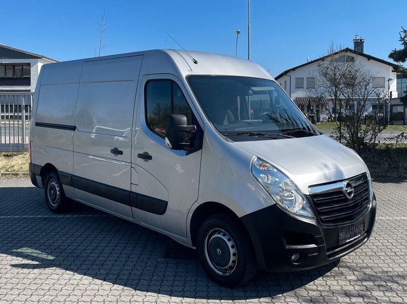 Opel Movano