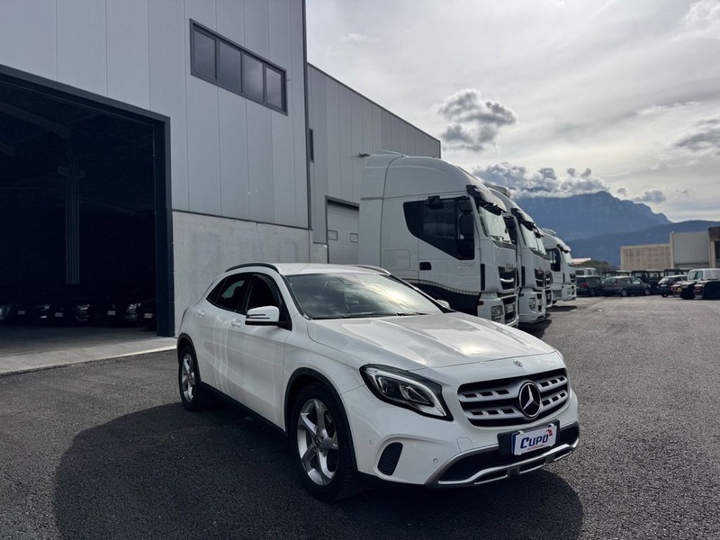 Mercedes-Benz GLA-Class