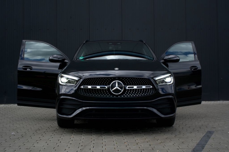 Mercedes-Benz GLA-Class