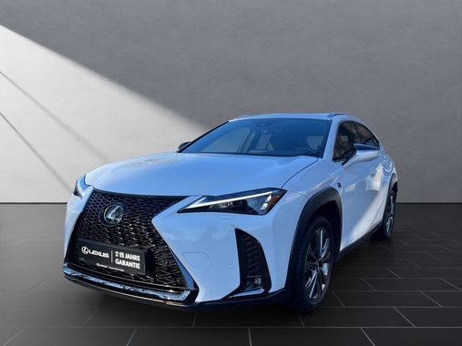 Lexus UX 2023