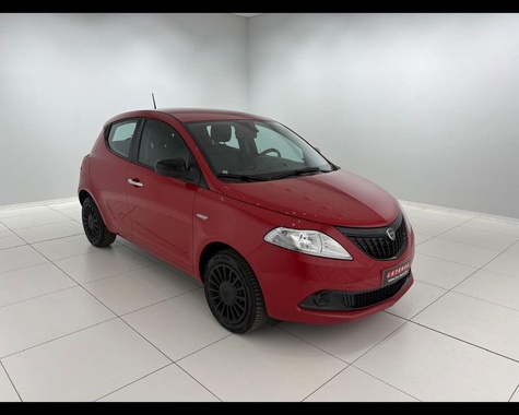 Lancia Ypsilon 2023