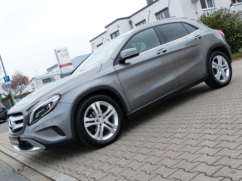 Mercedes-Benz GLA-Class