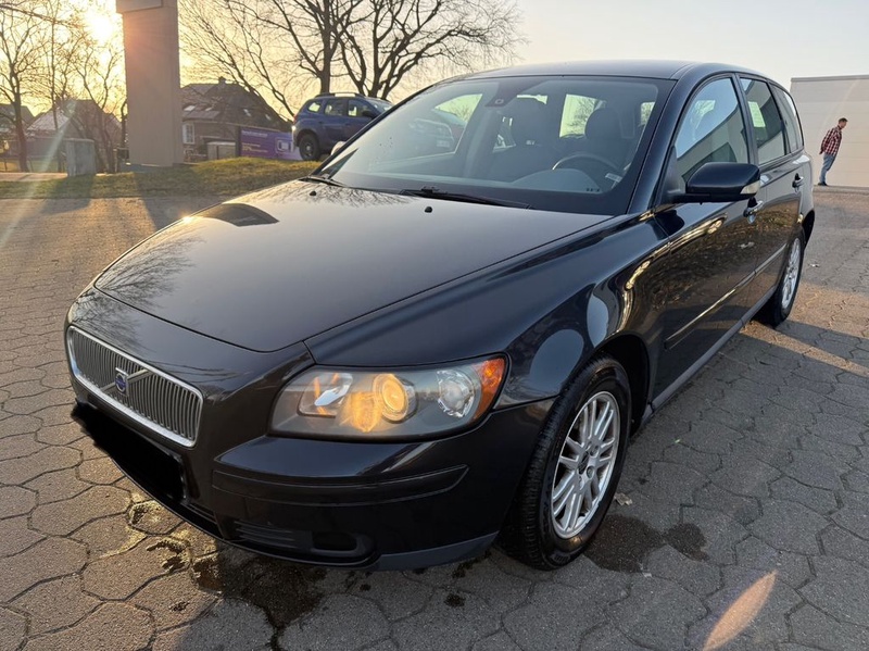 Volvo V50