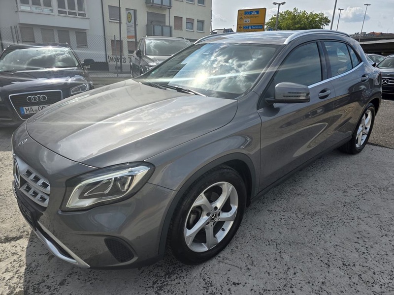 Mercedes-Benz GLA-Class