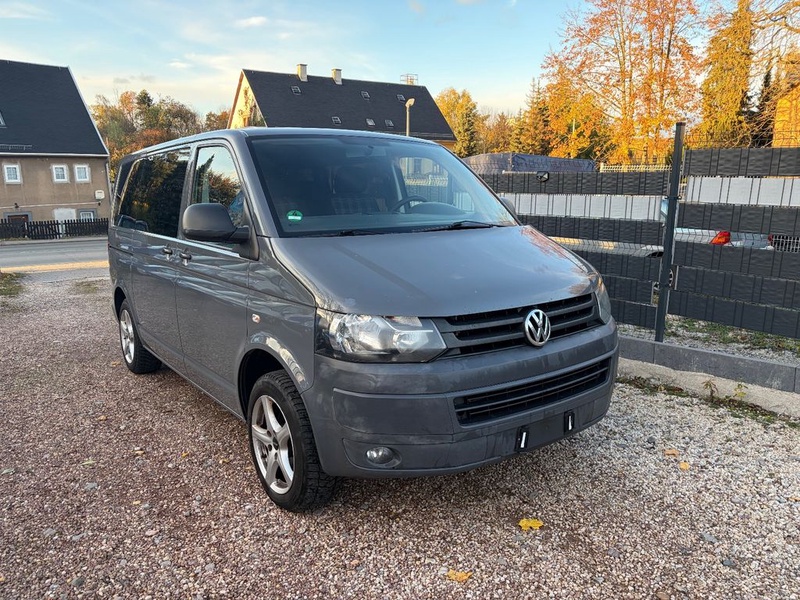 Volkswagen T5