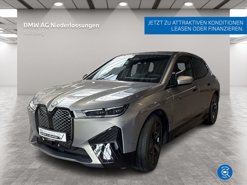 BMW iX