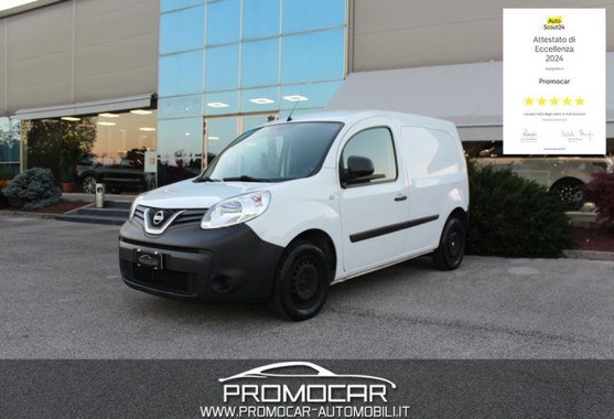 Nissan NV250 2021
