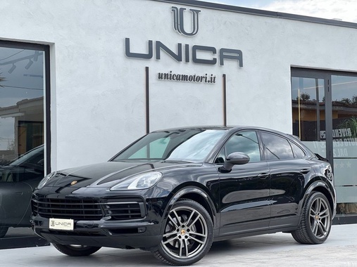 Porsche Cayenne 2022