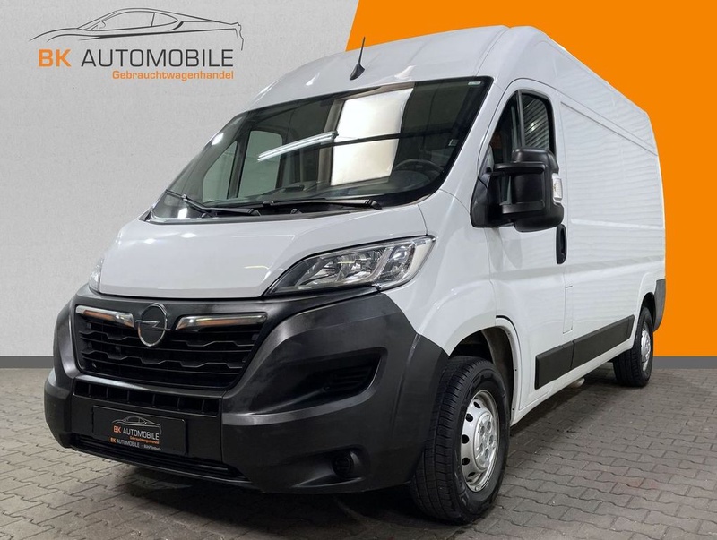 Opel Movano