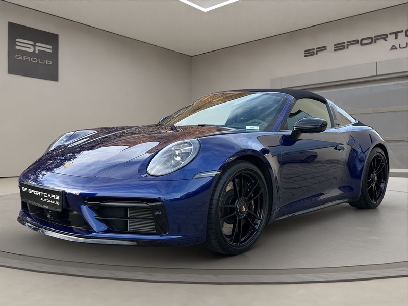 Porsche 992
