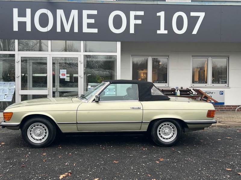 Mercedes-Benz SL-Class