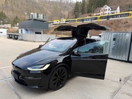 Tesla Model X 2022