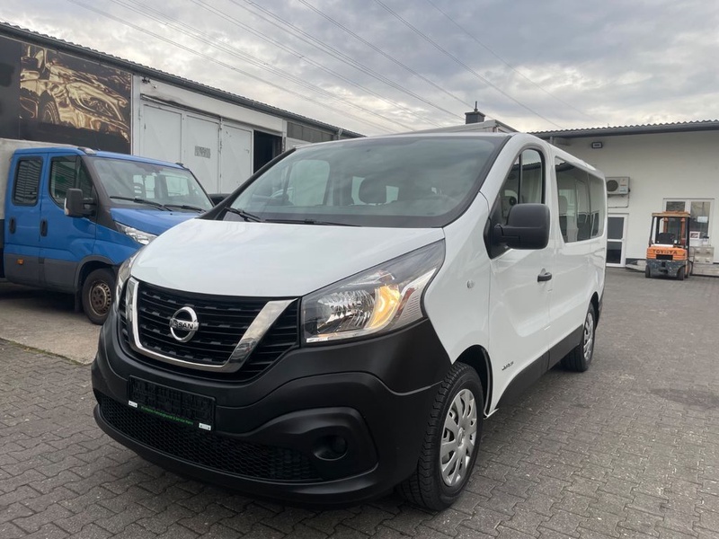 Nissan NV300