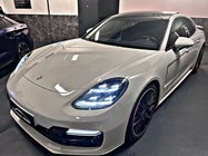 Porsche Panamera 2019