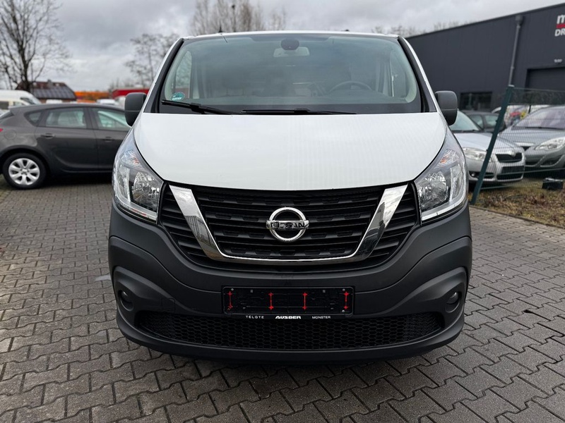 Nissan NV300