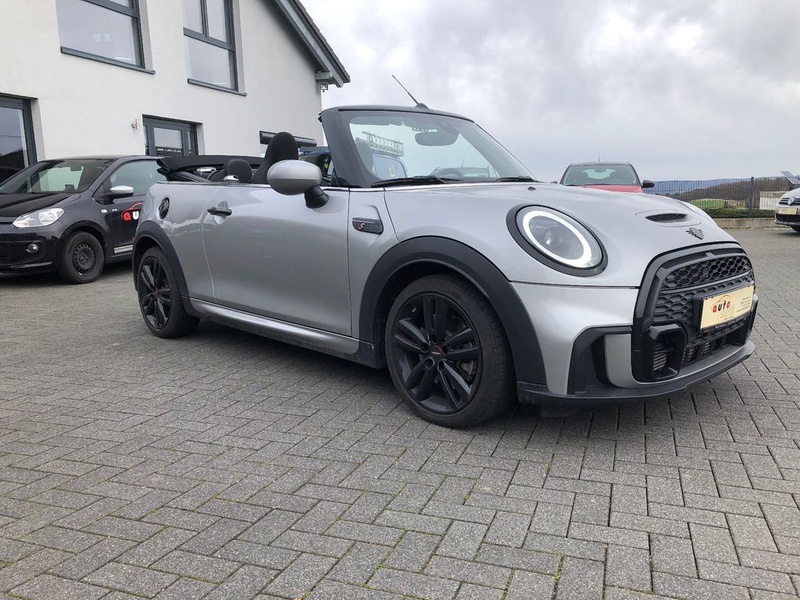 MINI Cabrio