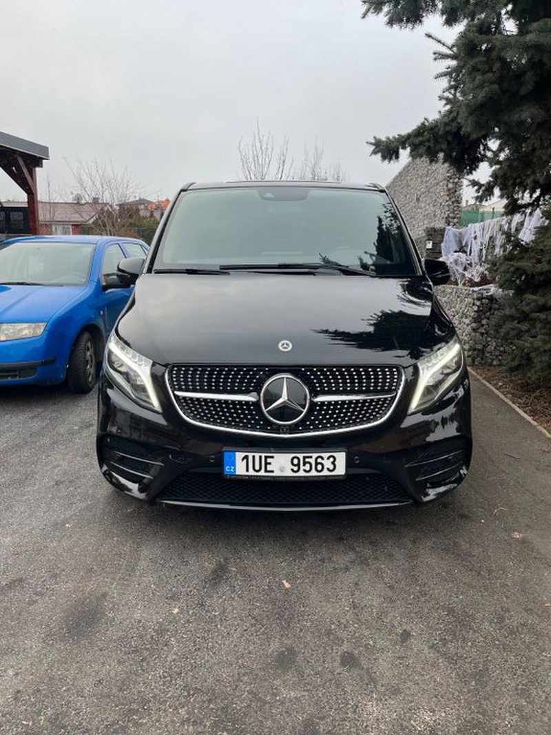 Mercedes-Benz V-Class