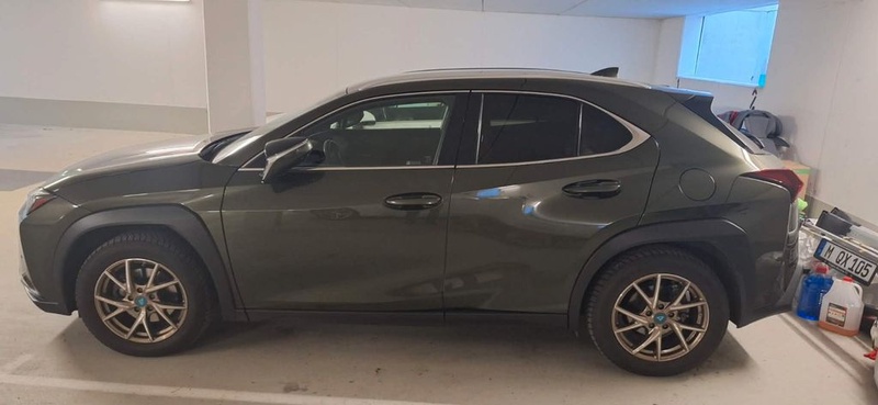 Lexus UX