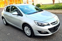 Opel Astra 2012