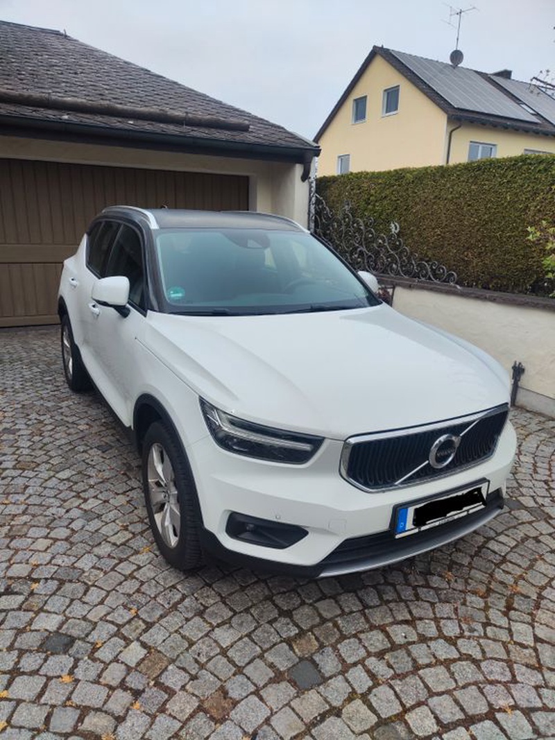 Volvo XC40