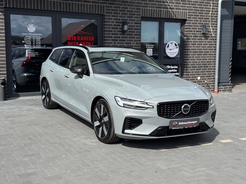 Volvo V60 2025