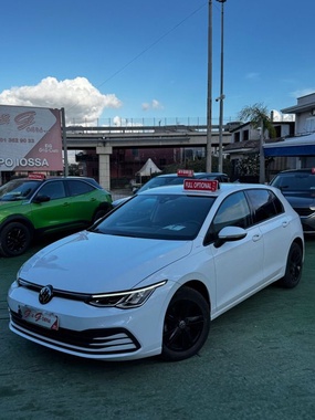 Volkswagen Golf 2023