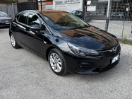Opel Astra 2021