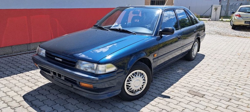 Toyota Carina 1989