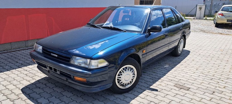 Toyota Carina