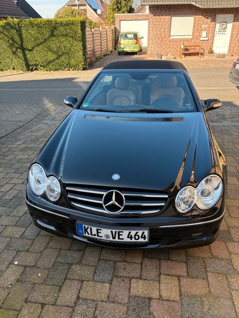Mercedes-Benz CLK-Class