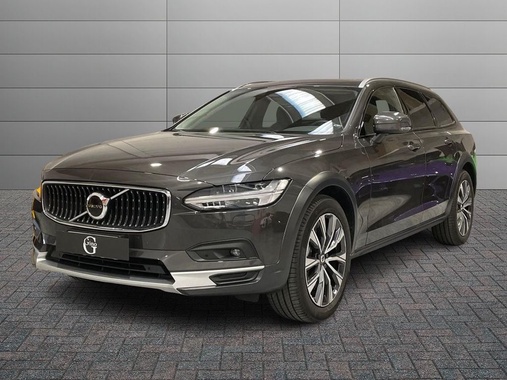 Volvo V90 2024