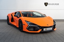 Lamborghini Revuelto 2025