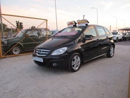 Mercedes-Benz B-Class 2011