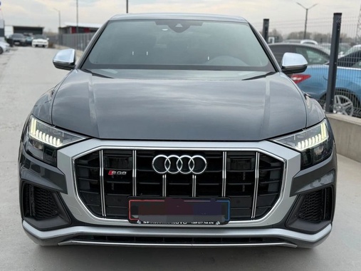 Audi SQ8 2022