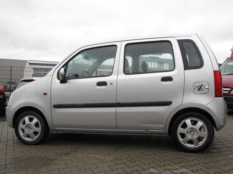 Opel Agila