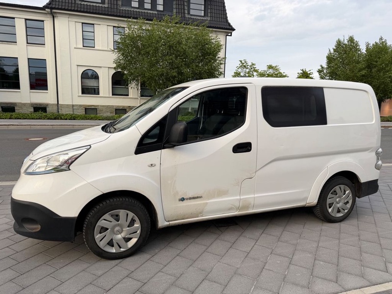 Nissan NV200