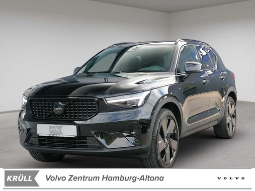 Volvo XC40 2025