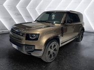 Land Rover Defender 2025