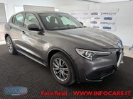 Alfa Romeo Stelvio 2021