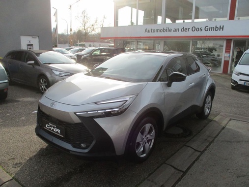 Toyota C-HR 2025