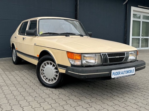Saab 900 1983