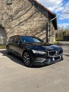 Volvo V60 2019