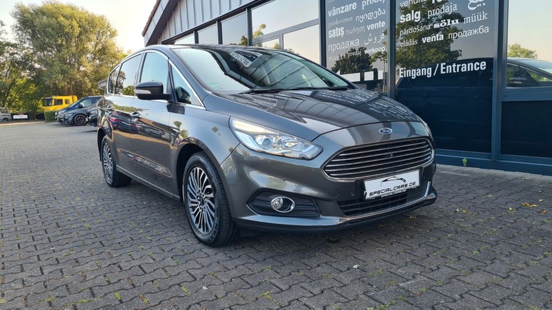 Ford S-Max