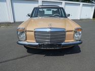 Mercedes-Benz 200 1975