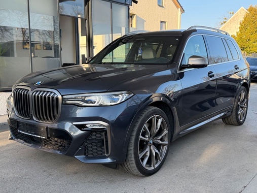 BMW X7 2021
